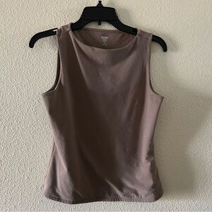 Express Body Contour Tank Top in Women’s Medium, Tan